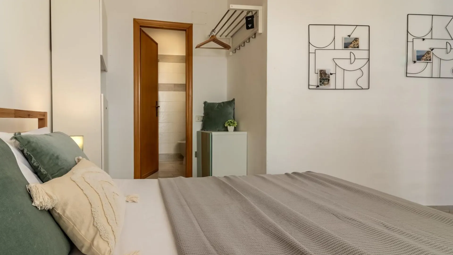 Wanderjohn Penthouse 5Terreparco Apartment Riomaggiore Italy