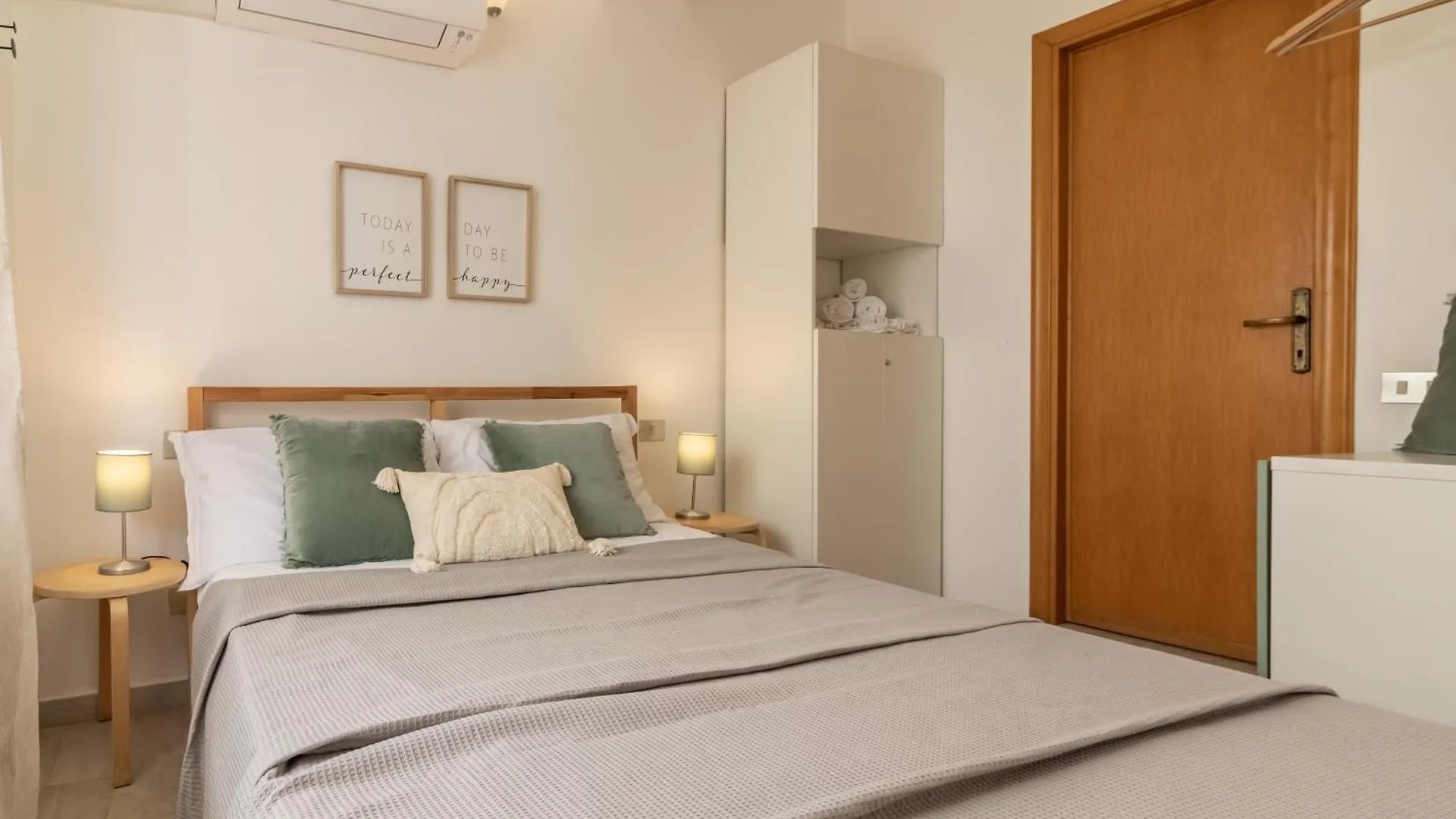 Wanderjohn Penthouse 5Terreparco Apartment Riomaggiore